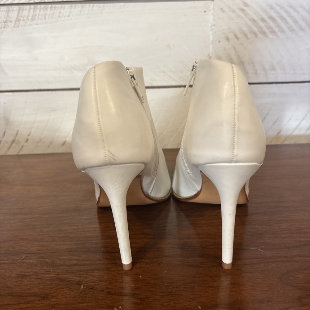 BCBGENERATION Womens White Padded Hadix Pointed Toe Stiletto Zip-Up Booties 7.5 - Picture 10 of 16